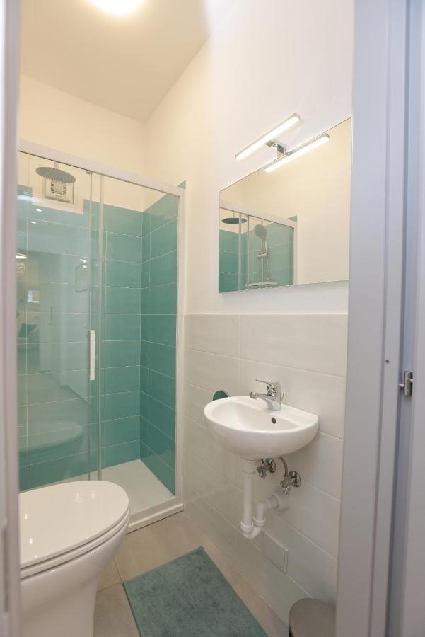 Adamaina - Sea View Apartment With Private Garage Сестри-Леванте Экстерьер фото