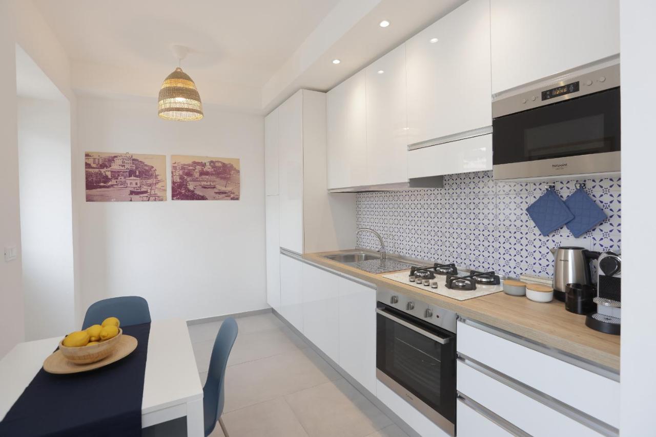 Adamaina - Sea View Apartment With Private Garage Сестри-Леванте Экстерьер фото